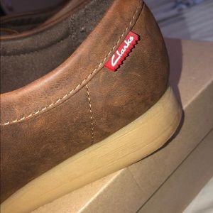 Brown clarks